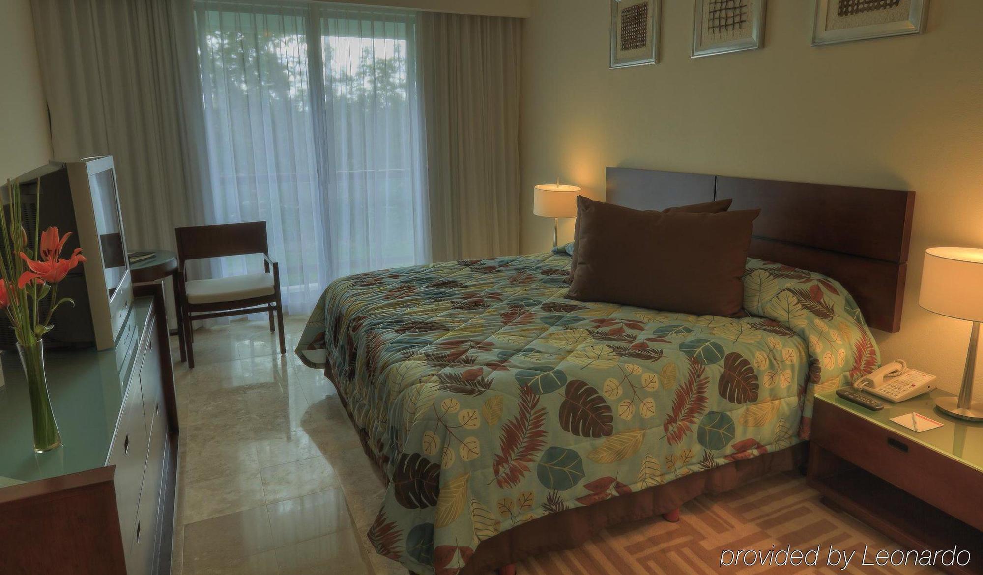 Ocean Breeze Boutique Riviera Maya Puerto Morelos Rum bild